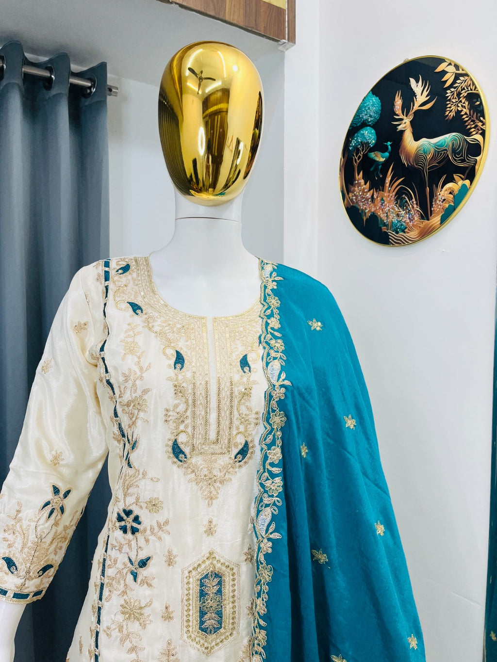 FloraLuna Zari Ivory with Maroon Dupatta Set