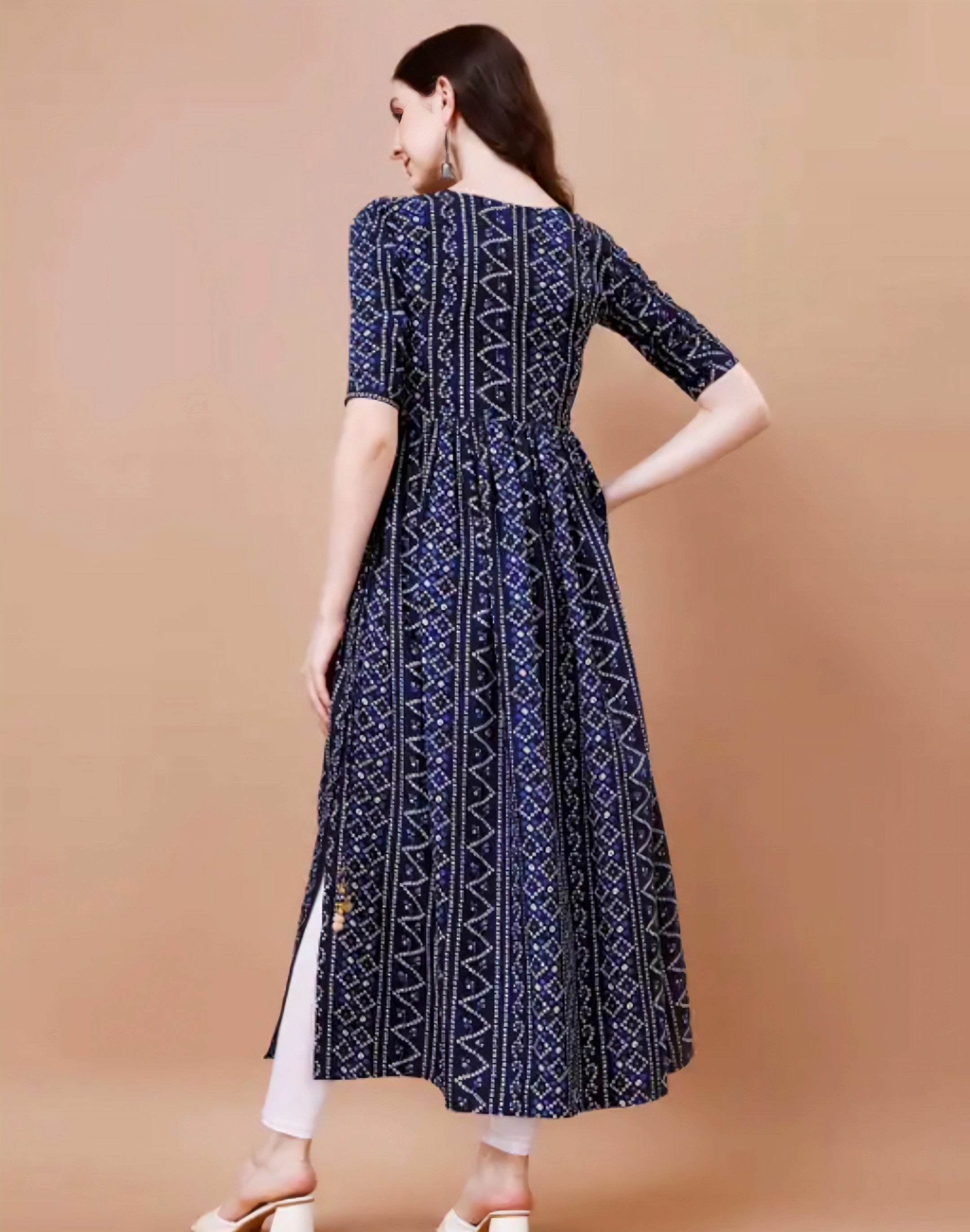Floraluna Women’s Bandhani Naira Kurta With Latkan