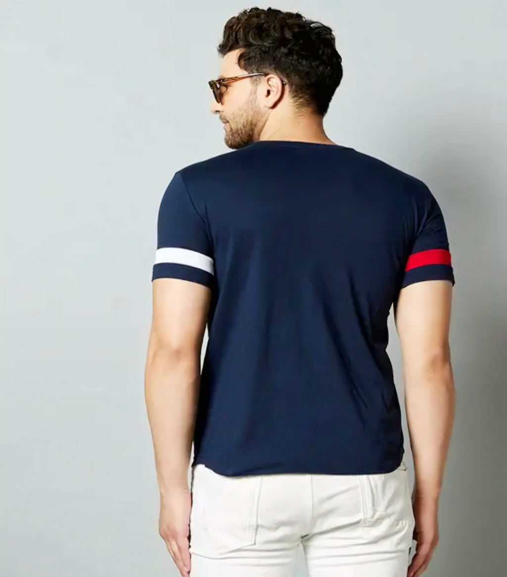 Floraluna Men's Navy Blue Solid Cotton Blend T-Shirt