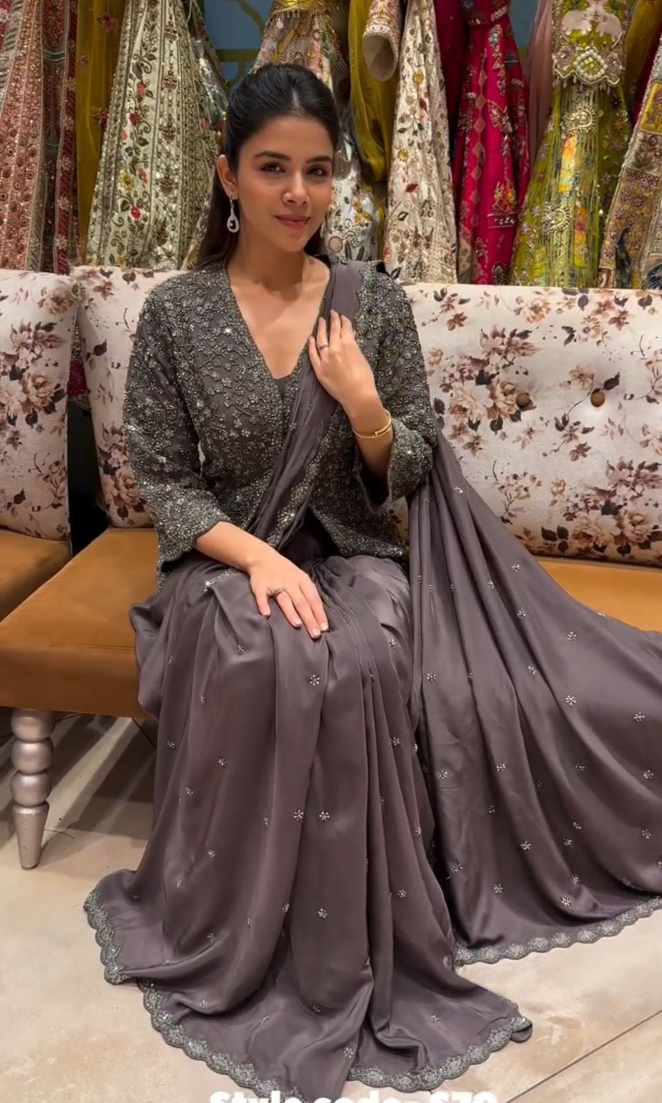 Charcoal Mauve Georgette Saree with Scalloped Cutwork