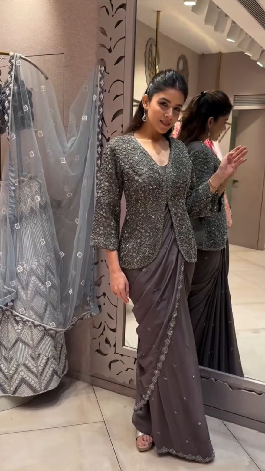 Charcoal Mauve Georgette Saree with Scalloped Cutwork