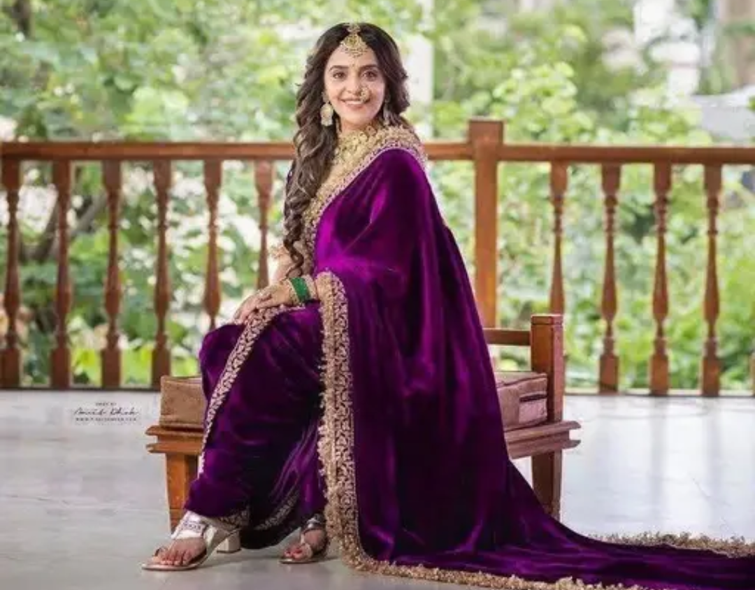 FloraLuna Luxurious Magenta-Purple Velvet Saree