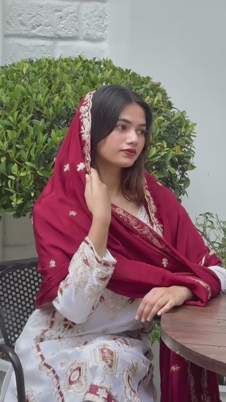 FloraLuna Zari Ivory with Maroon Dupatta Set